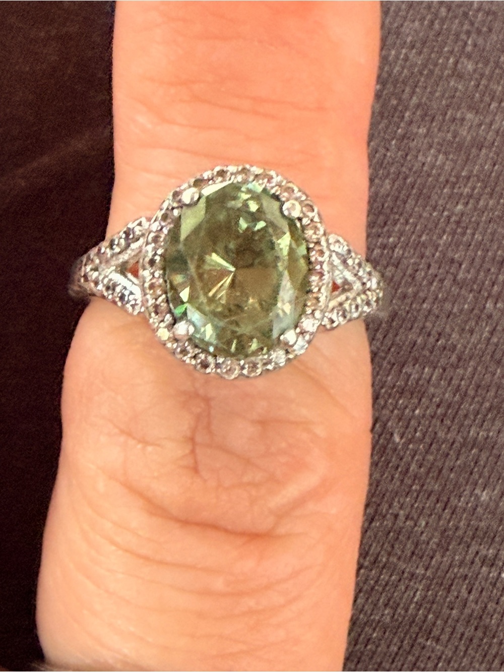 Vintage 925 Sterling Silver Green Peridot Halo Ring sz7